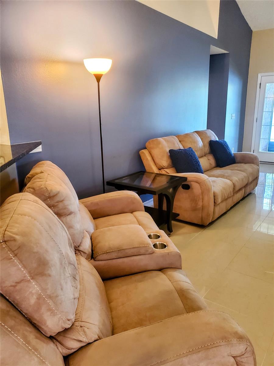 Coral Trace - Residential Lease