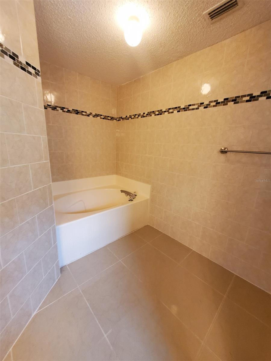 Coral Trace - Residential Lease