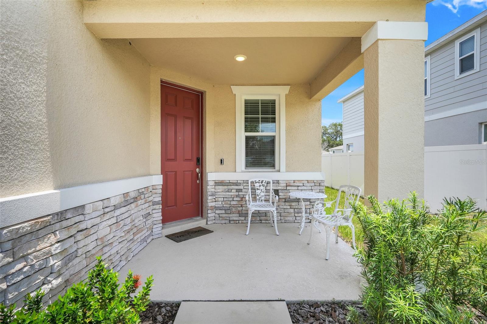 853 BLUE CREEK DRIVE