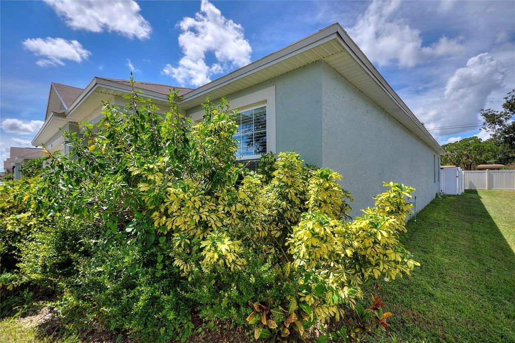 Photo of 108 Black Skimmer Lane, Winter Haven, FL 33880 (MLS # G5102541)