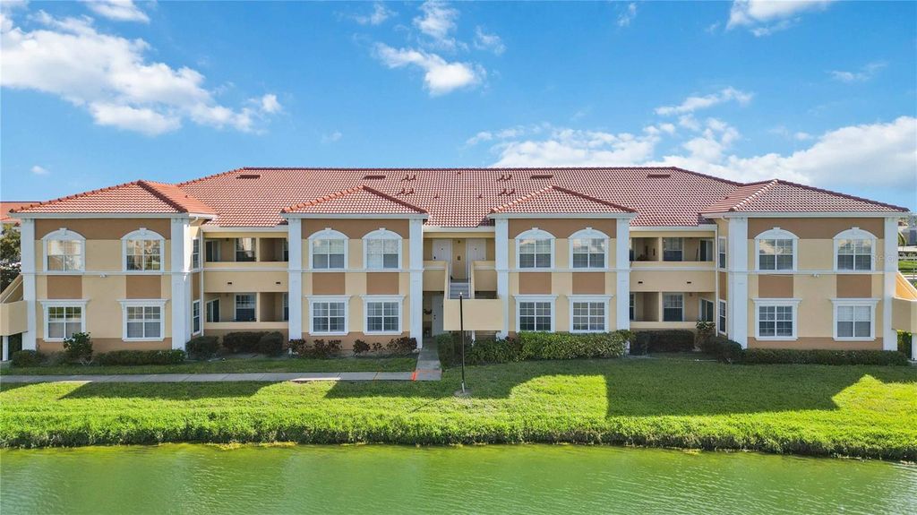 Photo of 1005 Villagio Circle #106, Sarasota, FL 34237 (MLS # A4686110)