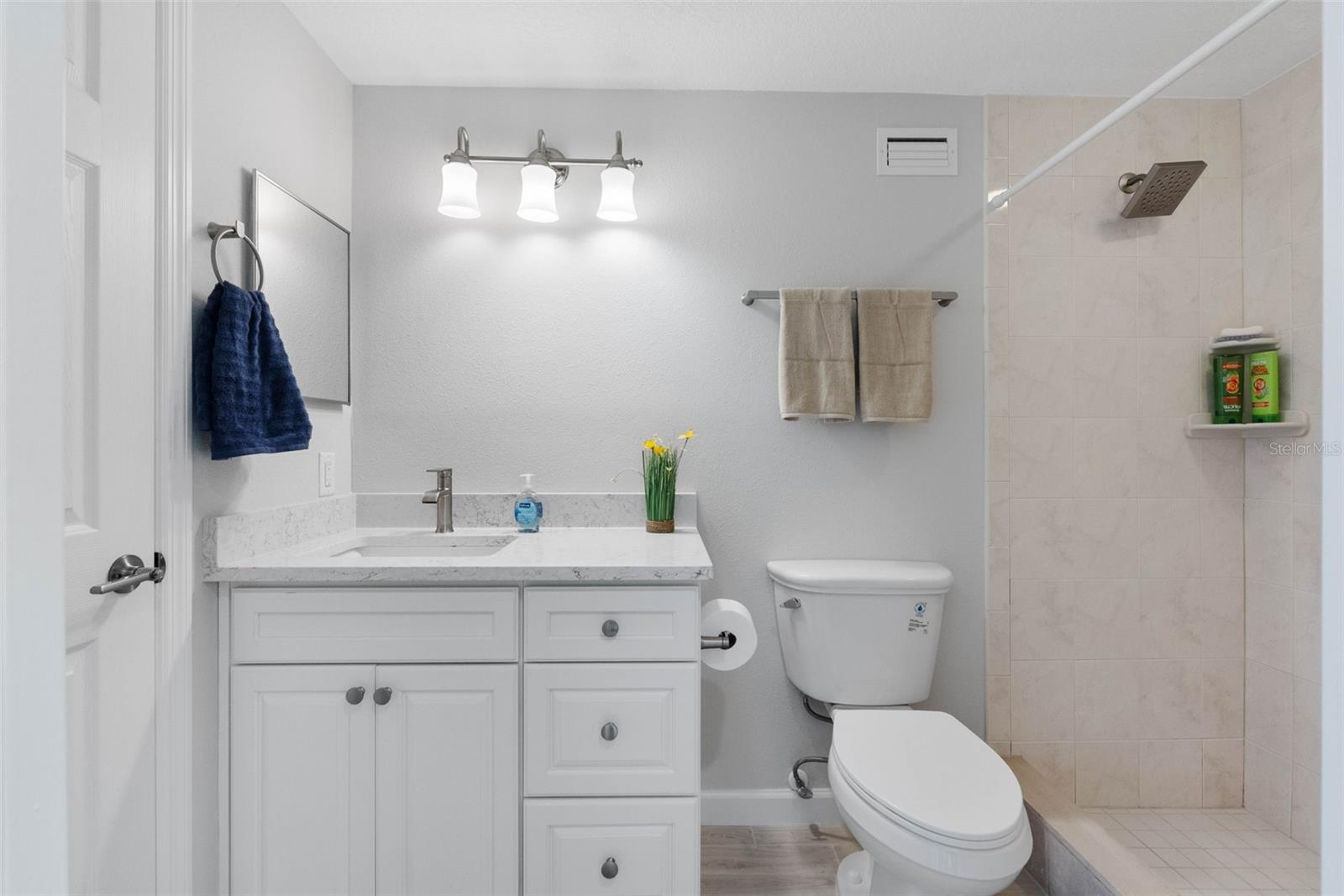 SAND KEY CONDO-BAYSIDE GARDENS I - Residential