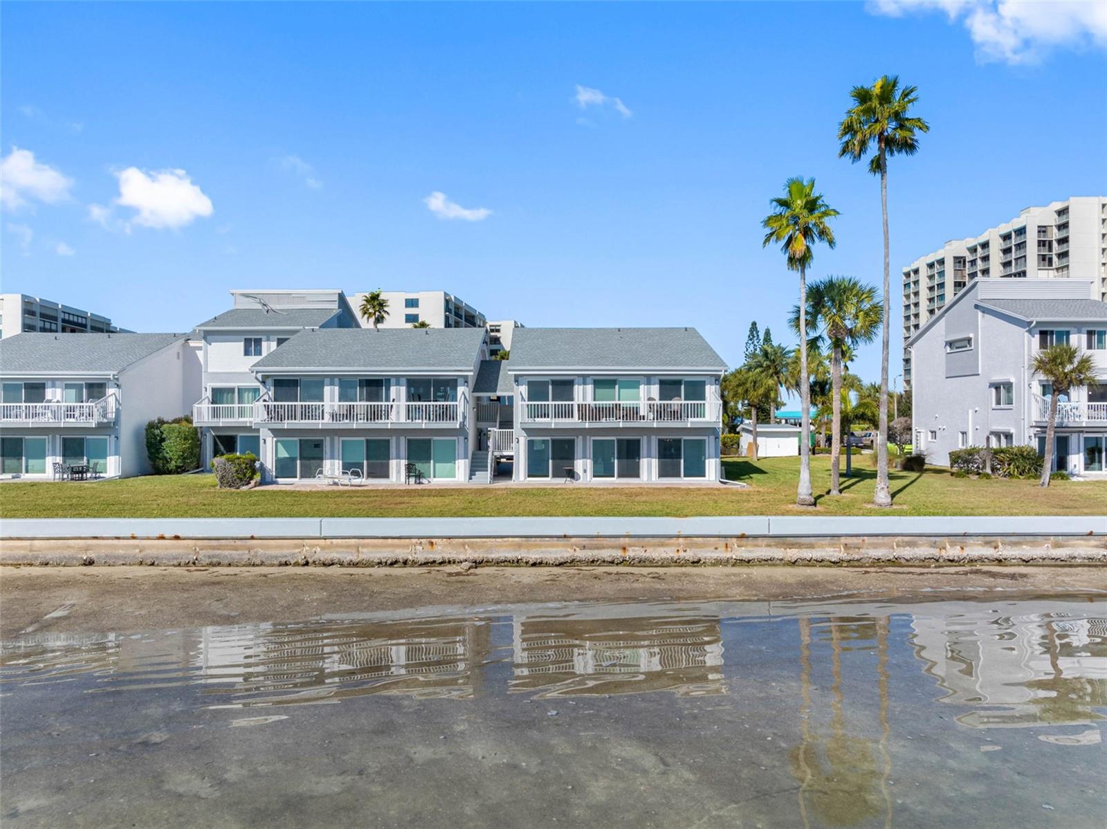 SAND KEY CONDO-BAYSIDE GARDENS I - Residential