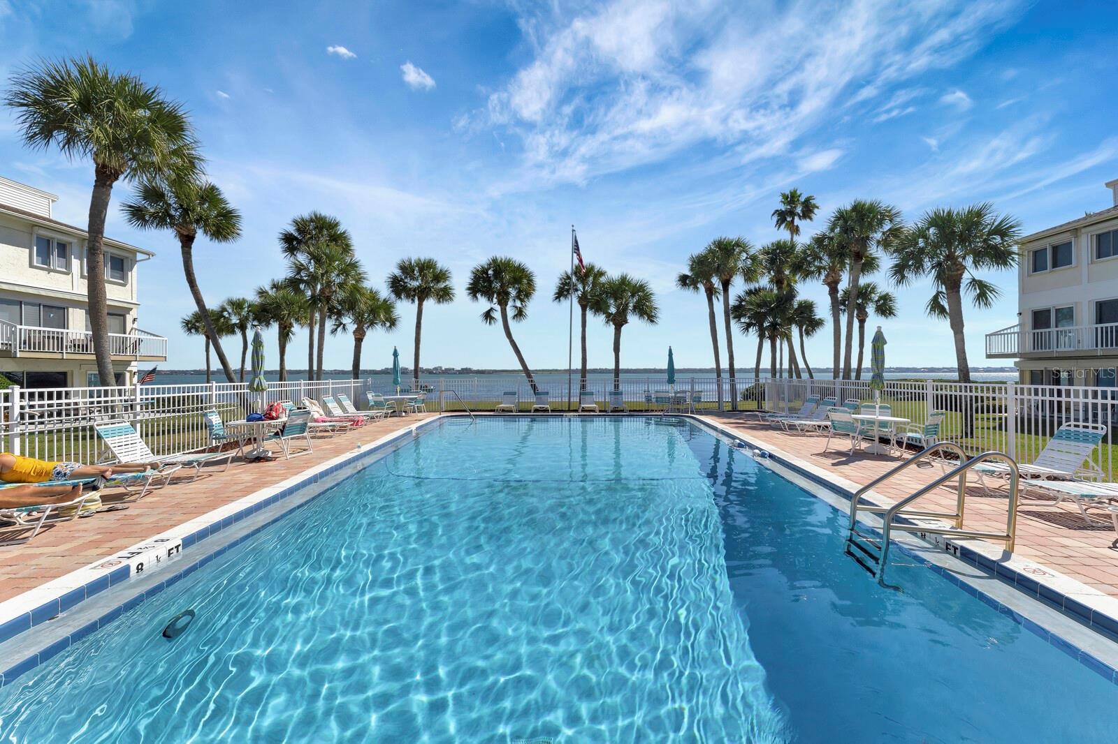 SAND KEY CONDO-BAYSIDE GARDENS I - Residential