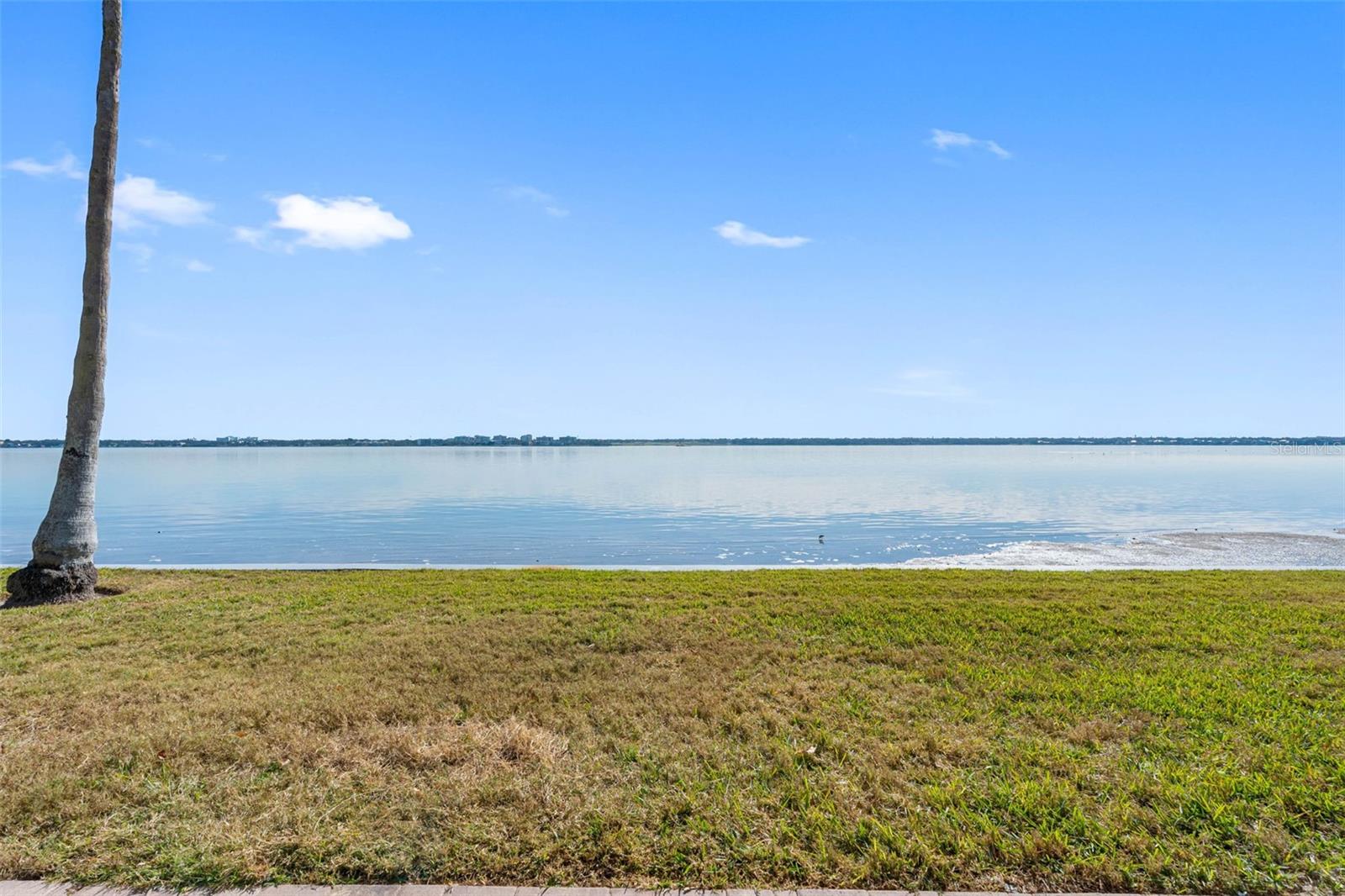 SAND KEY CONDO-BAYSIDE GARDENS I - Residential