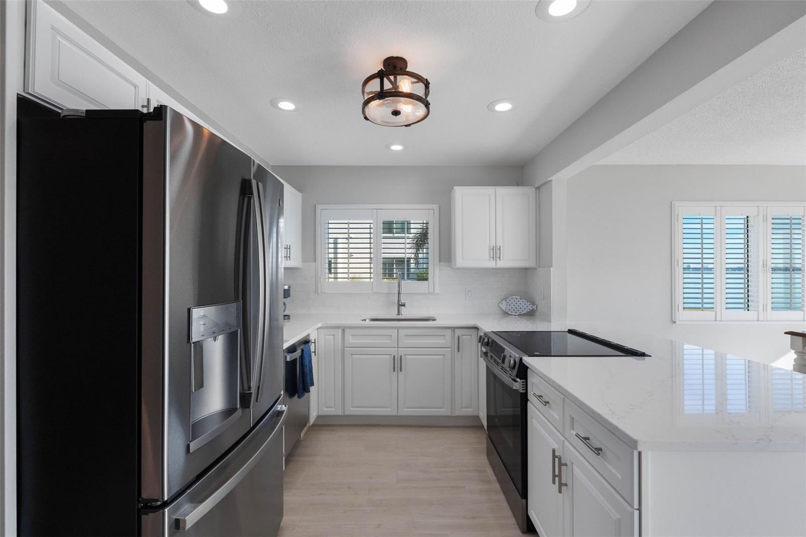 SAND KEY CONDO-BAYSIDE GARDENS I - Residential