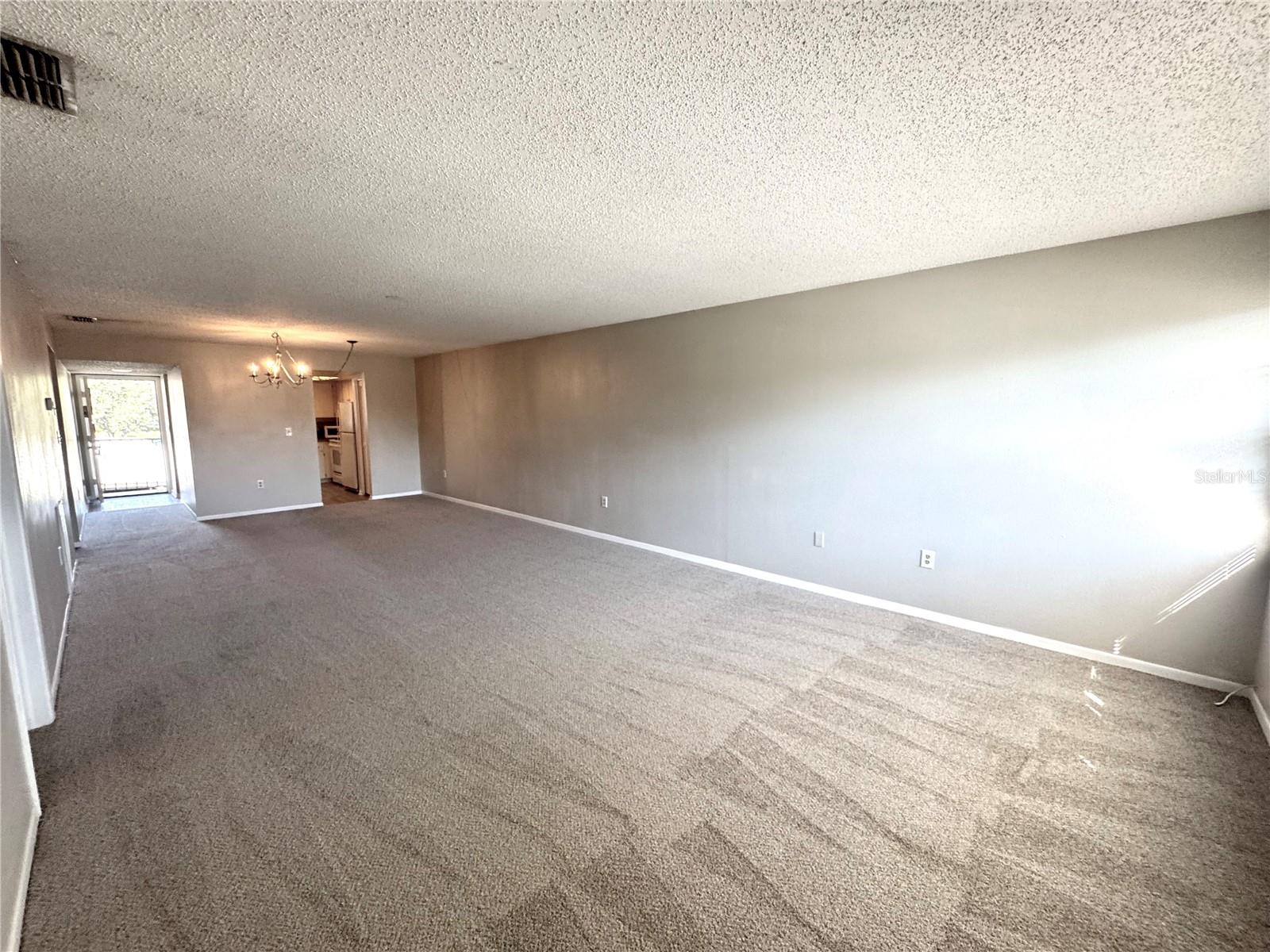 SEMINOLE OAKS APTS - Residential Lease