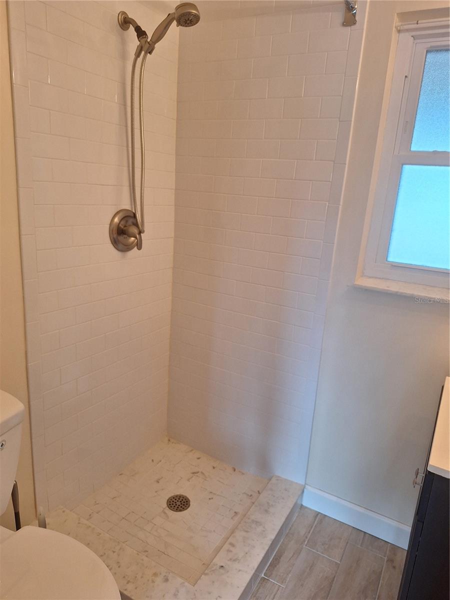 CROSS BAYOU ESTATES 2ND ADD - Residential