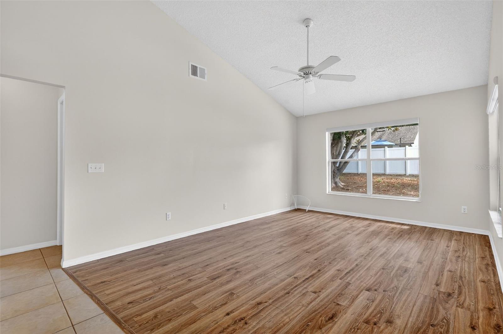 EUSTIS CROOKED LAKE RIDGE ADD 01 - Residential