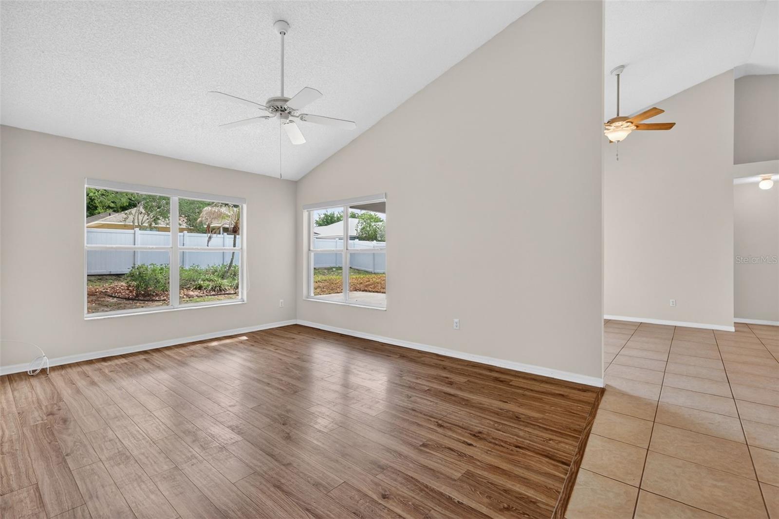 EUSTIS CROOKED LAKE RIDGE ADD 01 - Residential