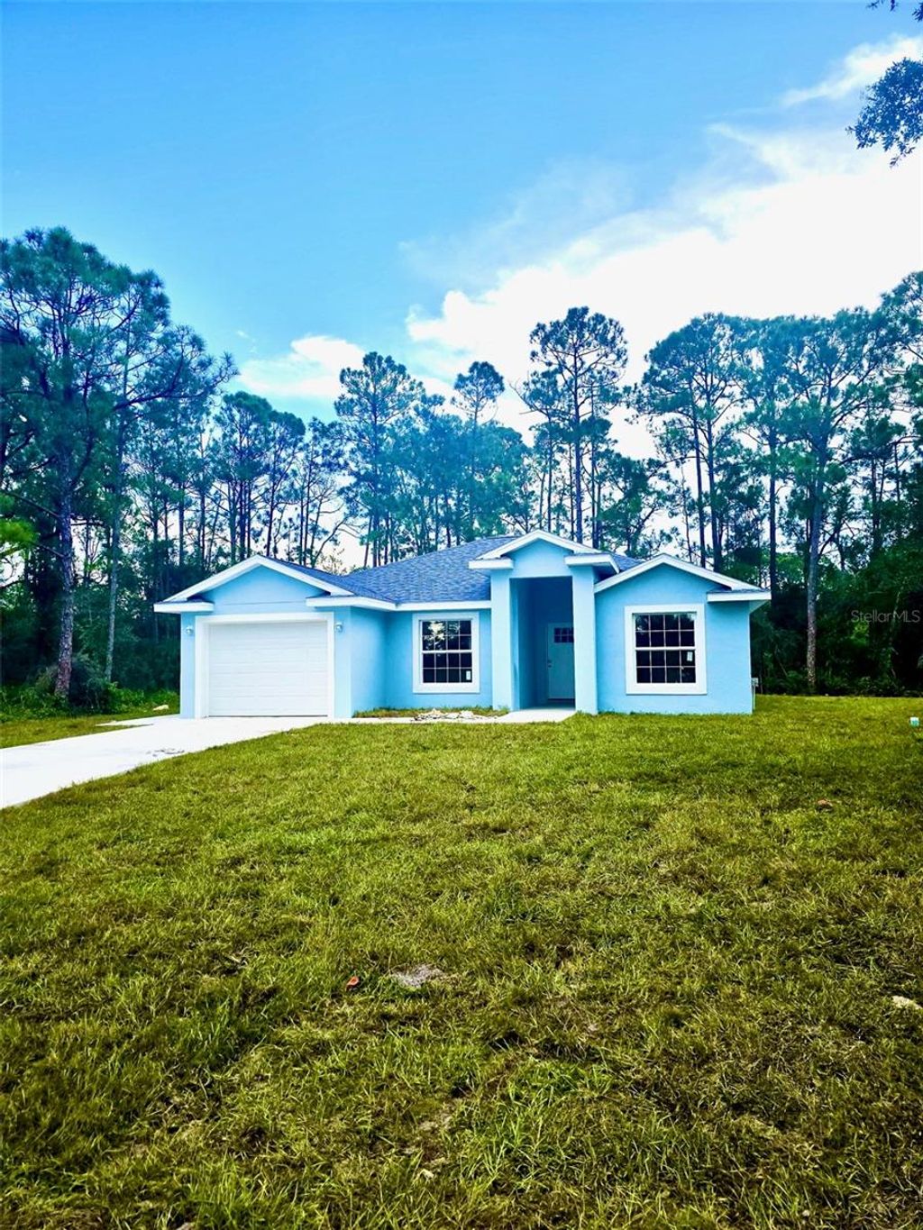 Photo of 450 Kemper Avenue, Lake Placid, FL 33852 (MLS # G5102080)