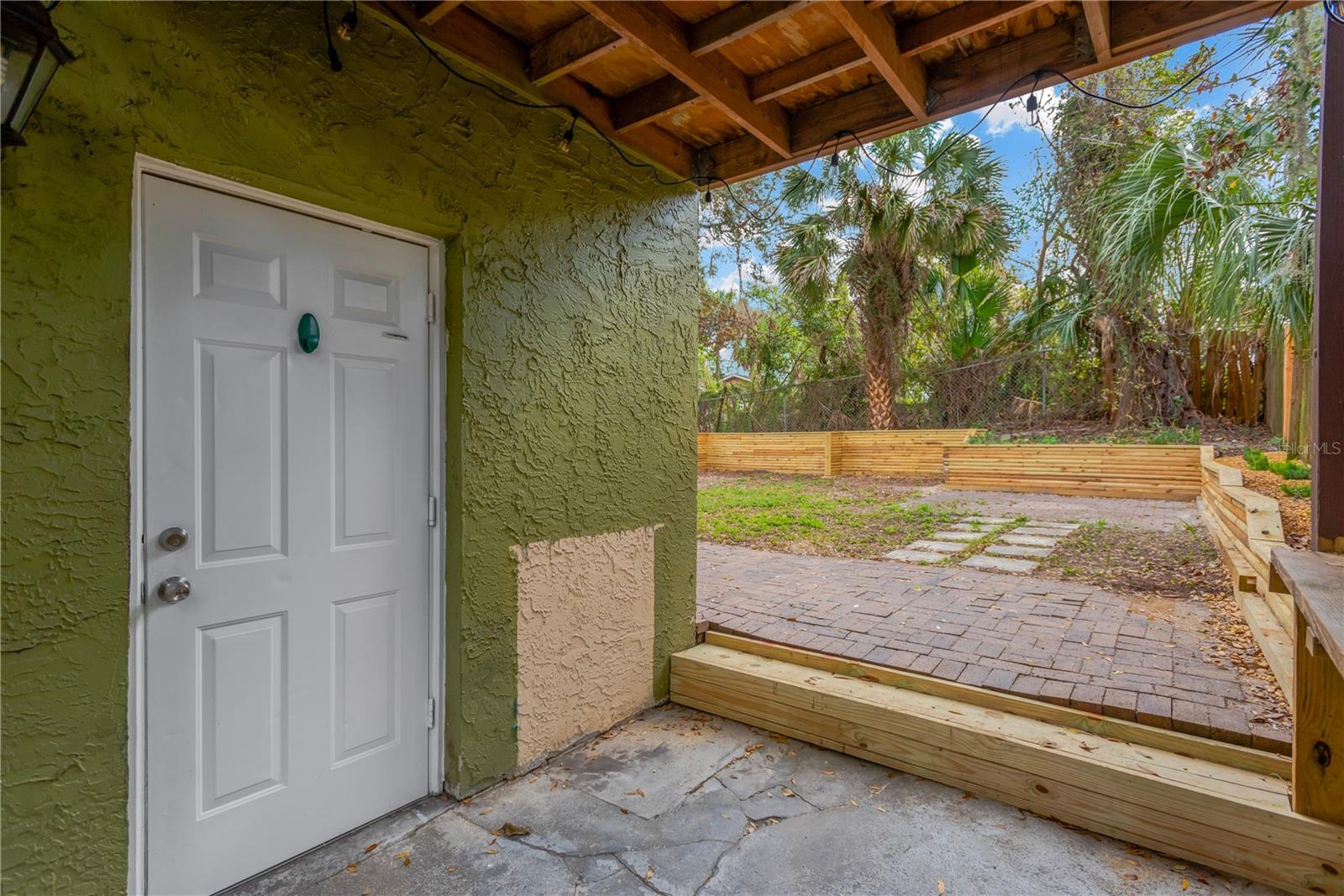 SULPHUR SPGS ADD - Residential Income