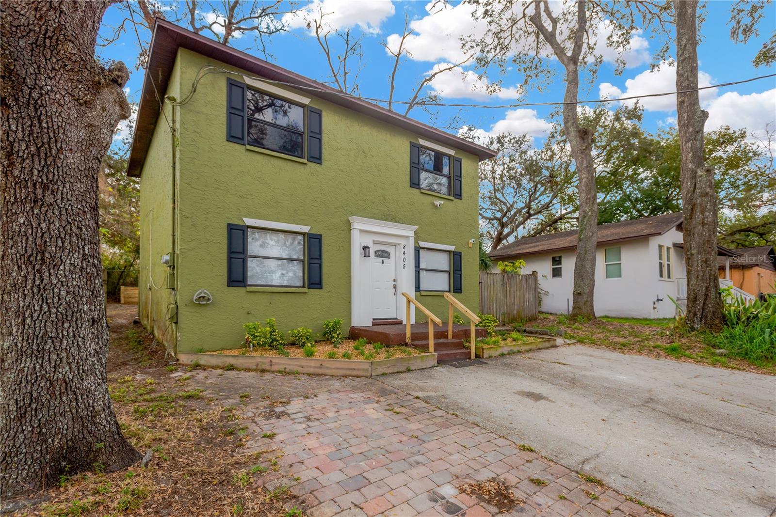 SULPHUR SPGS ADD - Residential Income