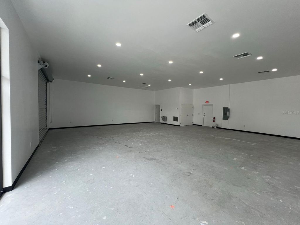 Photo of 733 Tillman Place #106, Plant City, FL 33566 (MLS # O6340573)