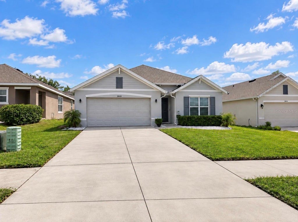 Photo of 38408 Sonnet Landing Ave, Zephyrhills, FL 33540 (MLS # TB8551339)