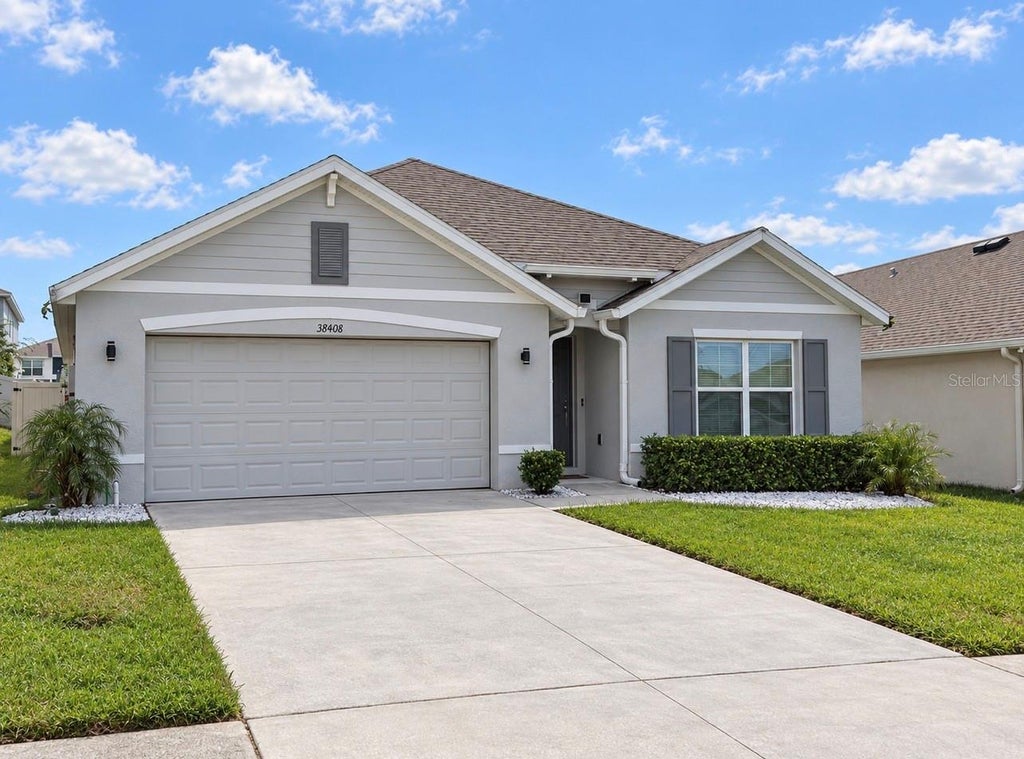 Photo of 38408 Sonnet Landing Ave, Zephyrhills, FL 33540 (MLS # TB8551339)