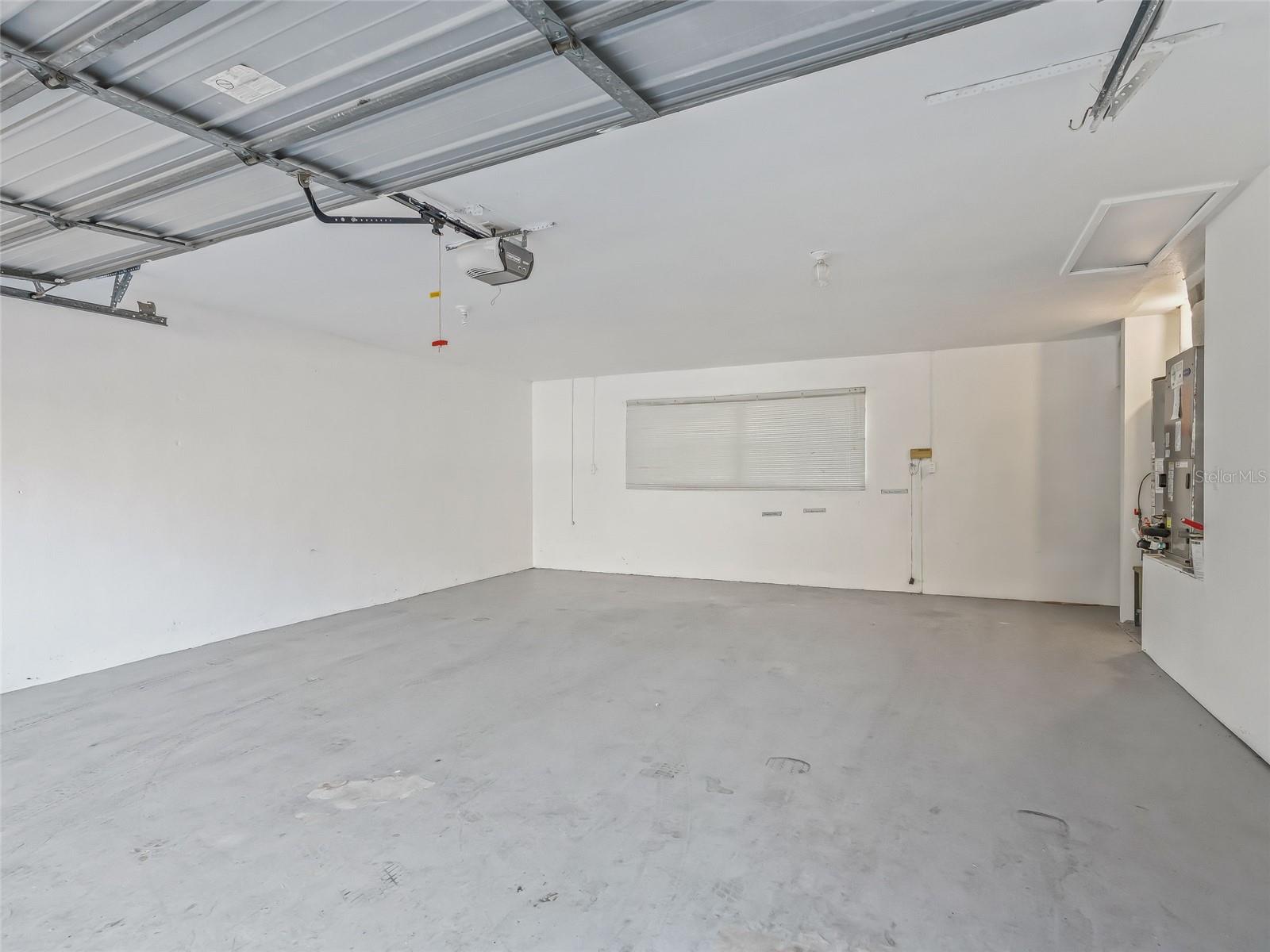 MEADOW WOOD FARMS UN 02 - Residential