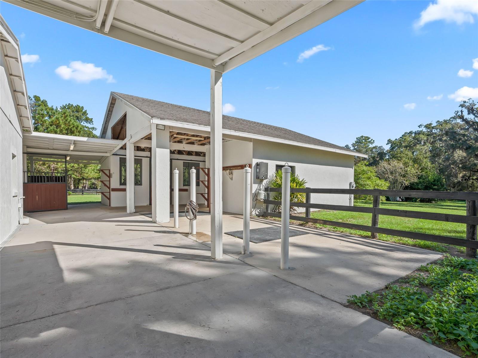 MEADOW WOOD FARMS UN 02 - Residential