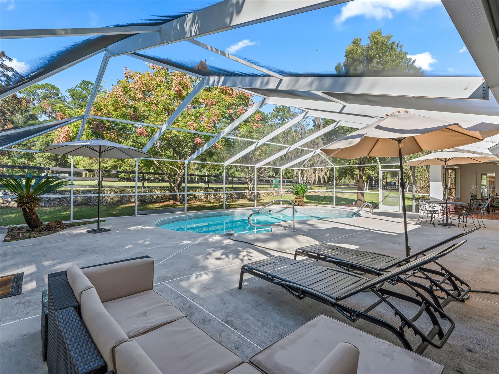 MEADOW WOOD FARMS UN 02 - Residential