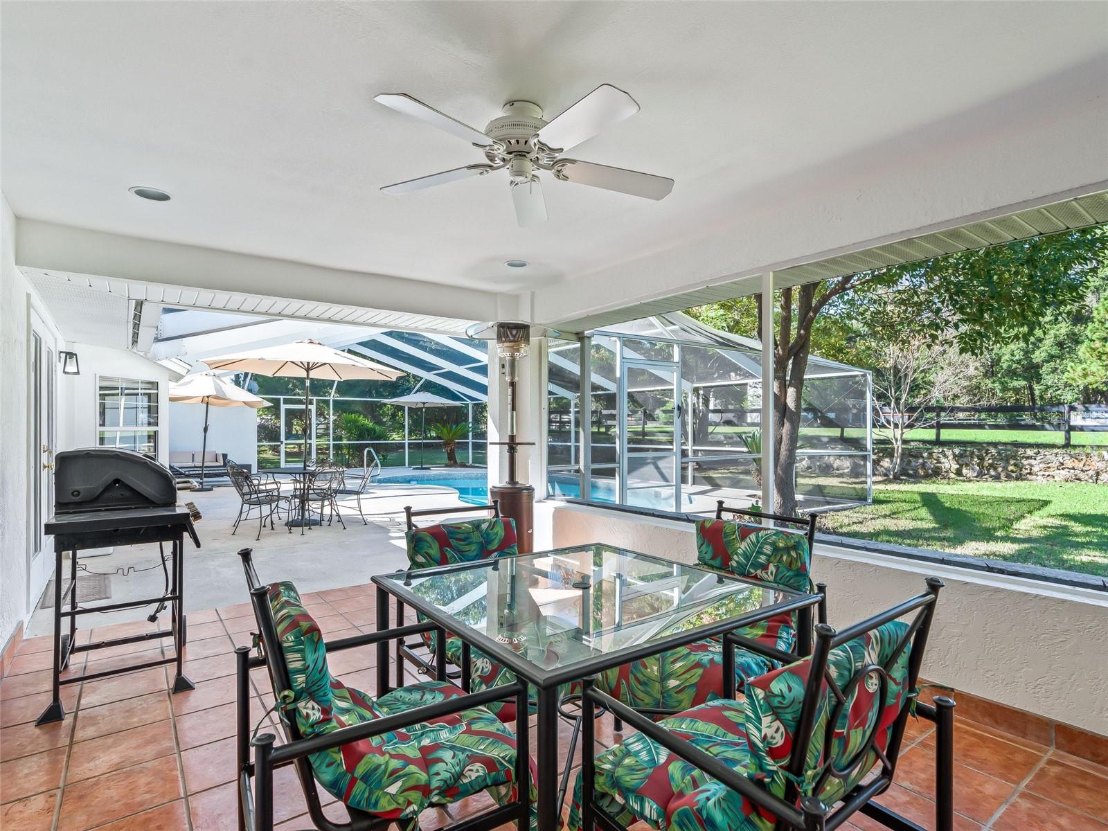 MEADOW WOOD FARMS UN 02 - Residential