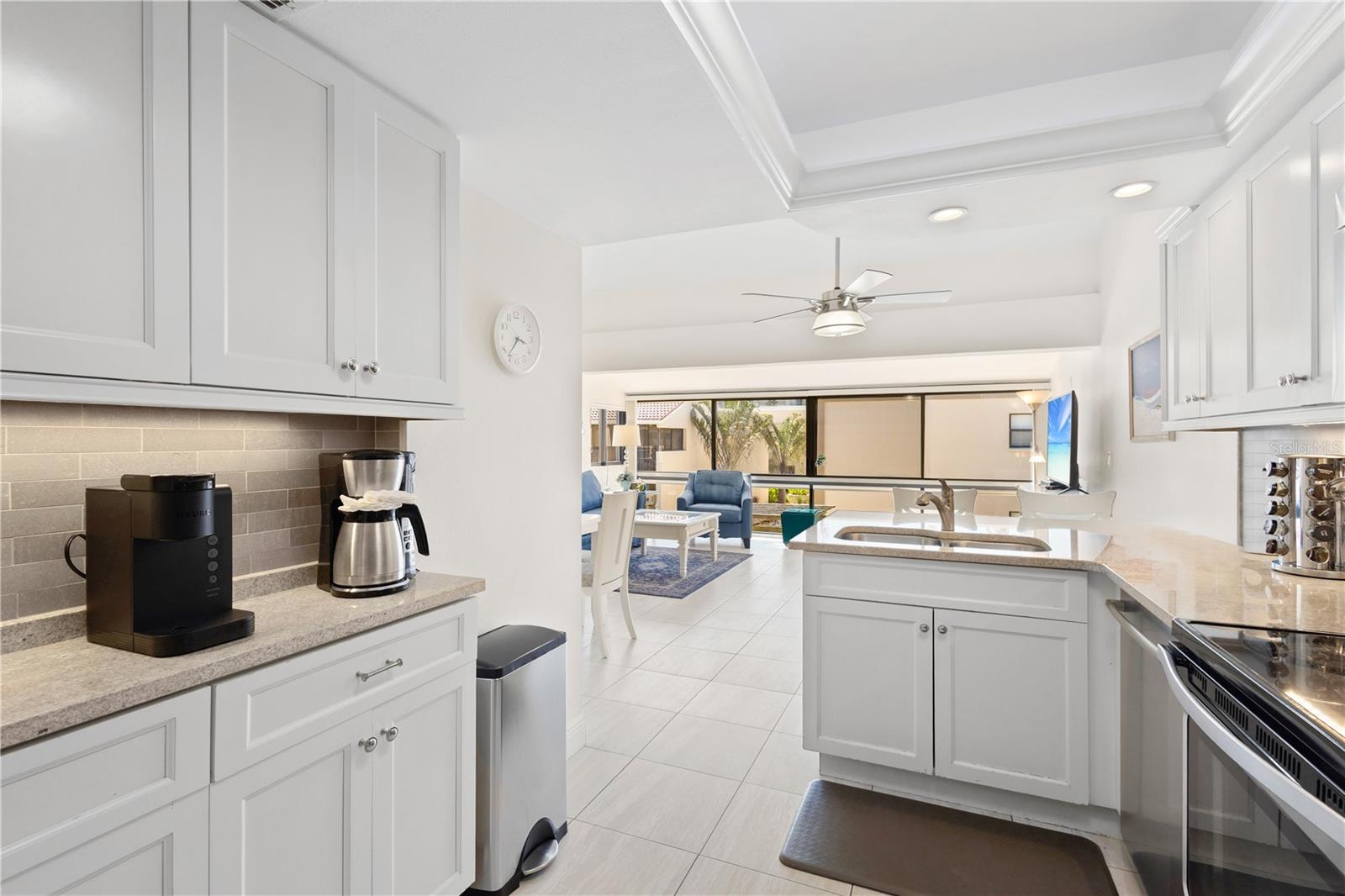 CASA DEL MAR - Residential