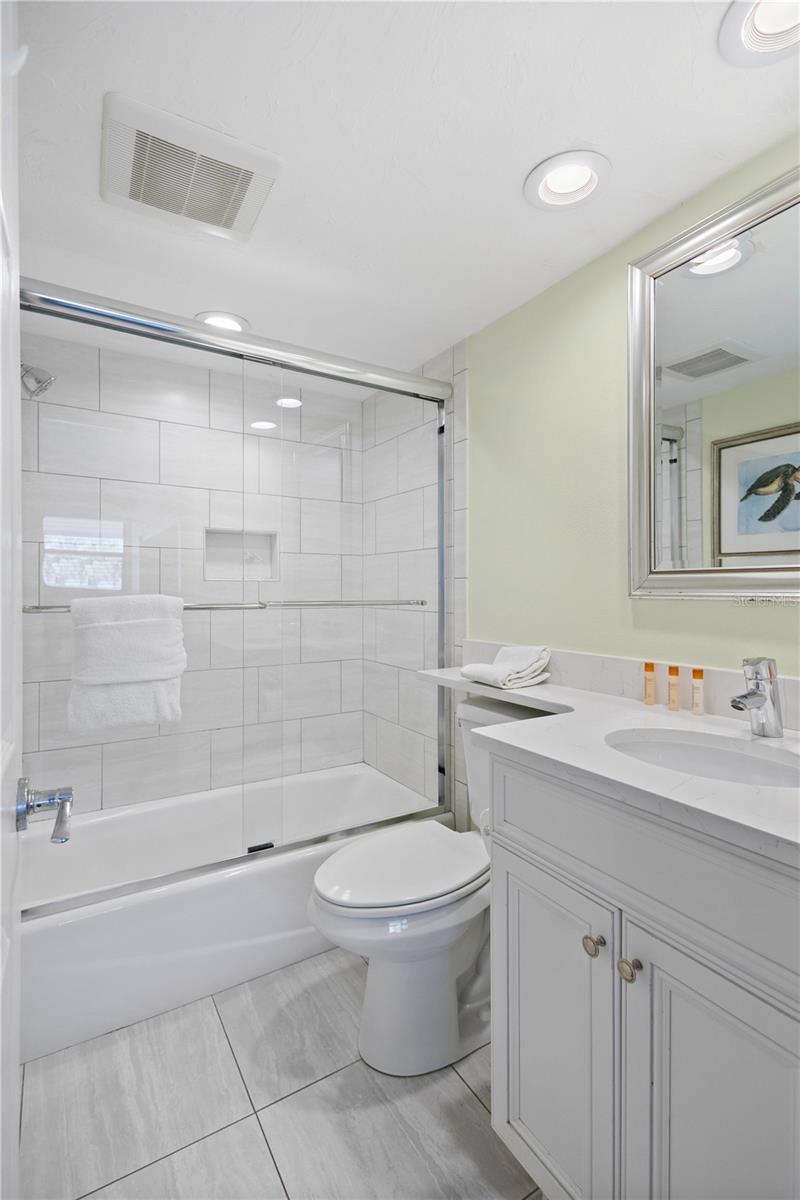 CASA DEL MAR - Residential