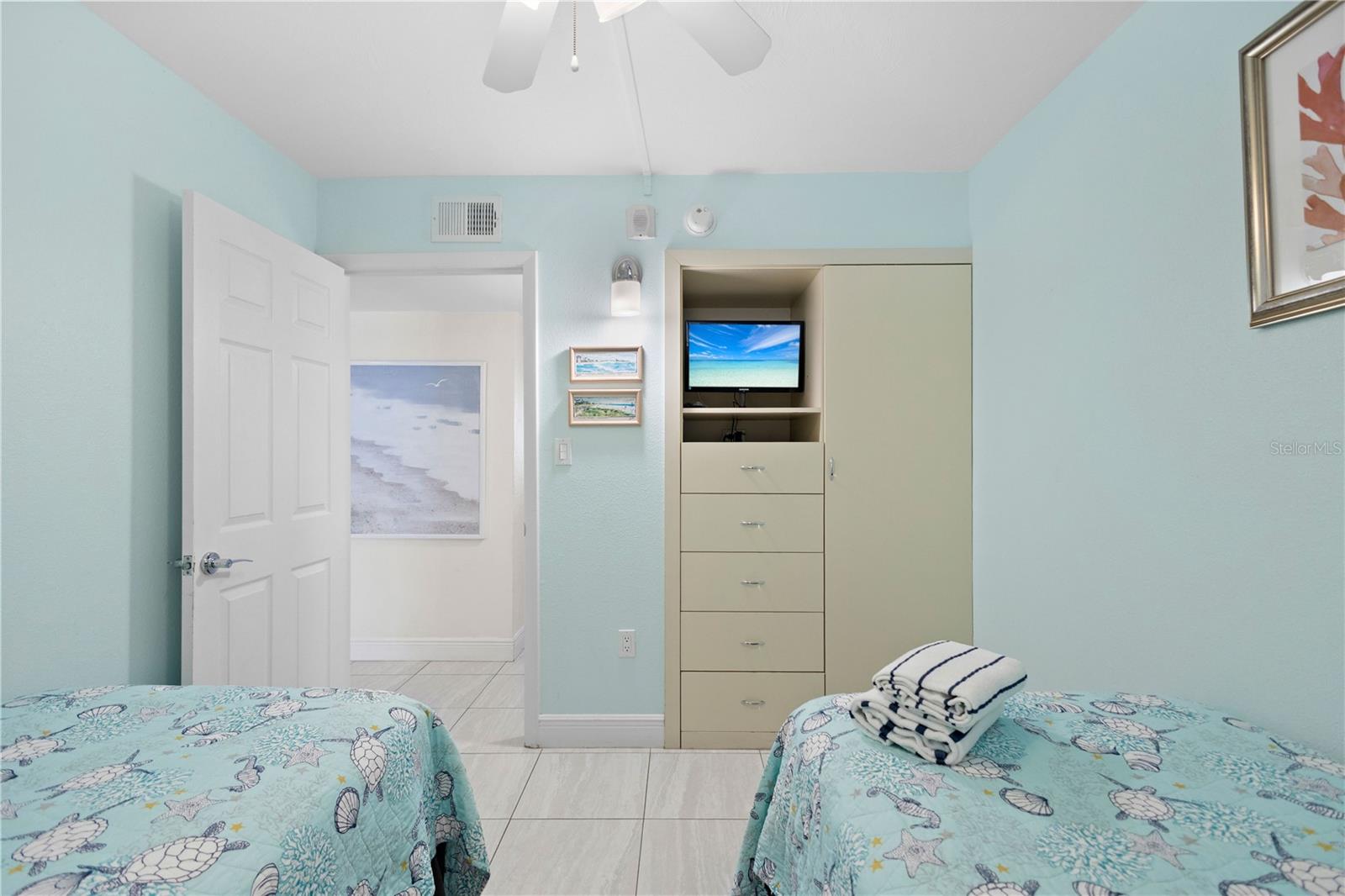 CASA DEL MAR - Residential