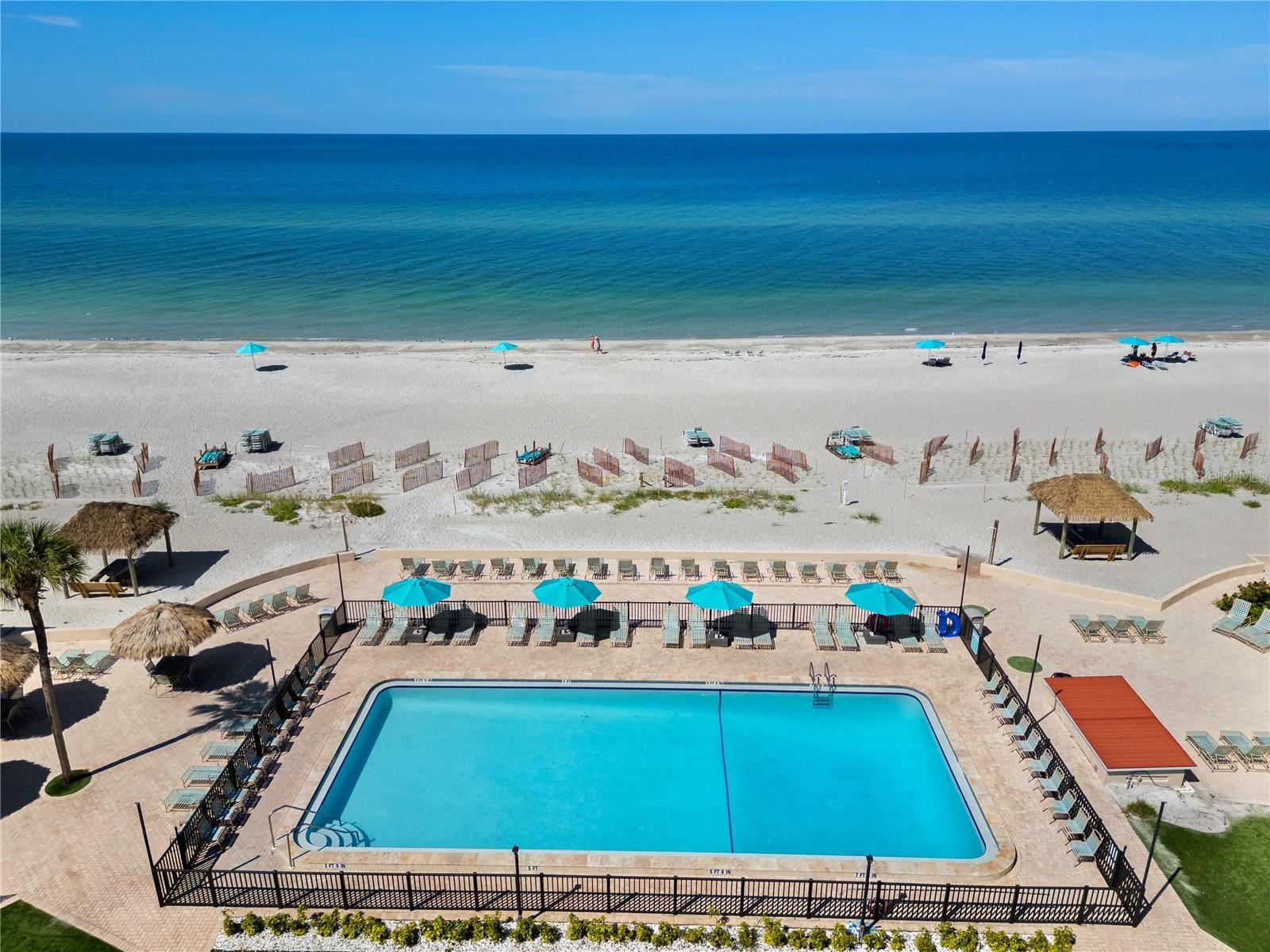 CASA DEL MAR - Residential