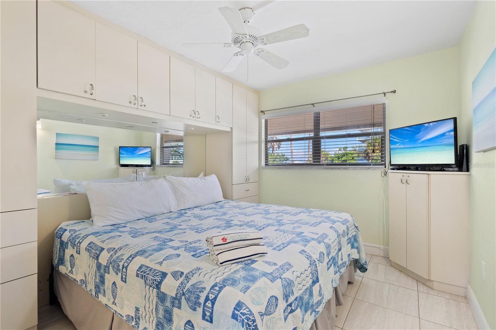 CASA DEL MAR - Residential