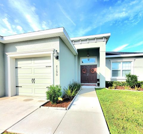 A home in LAKELAND