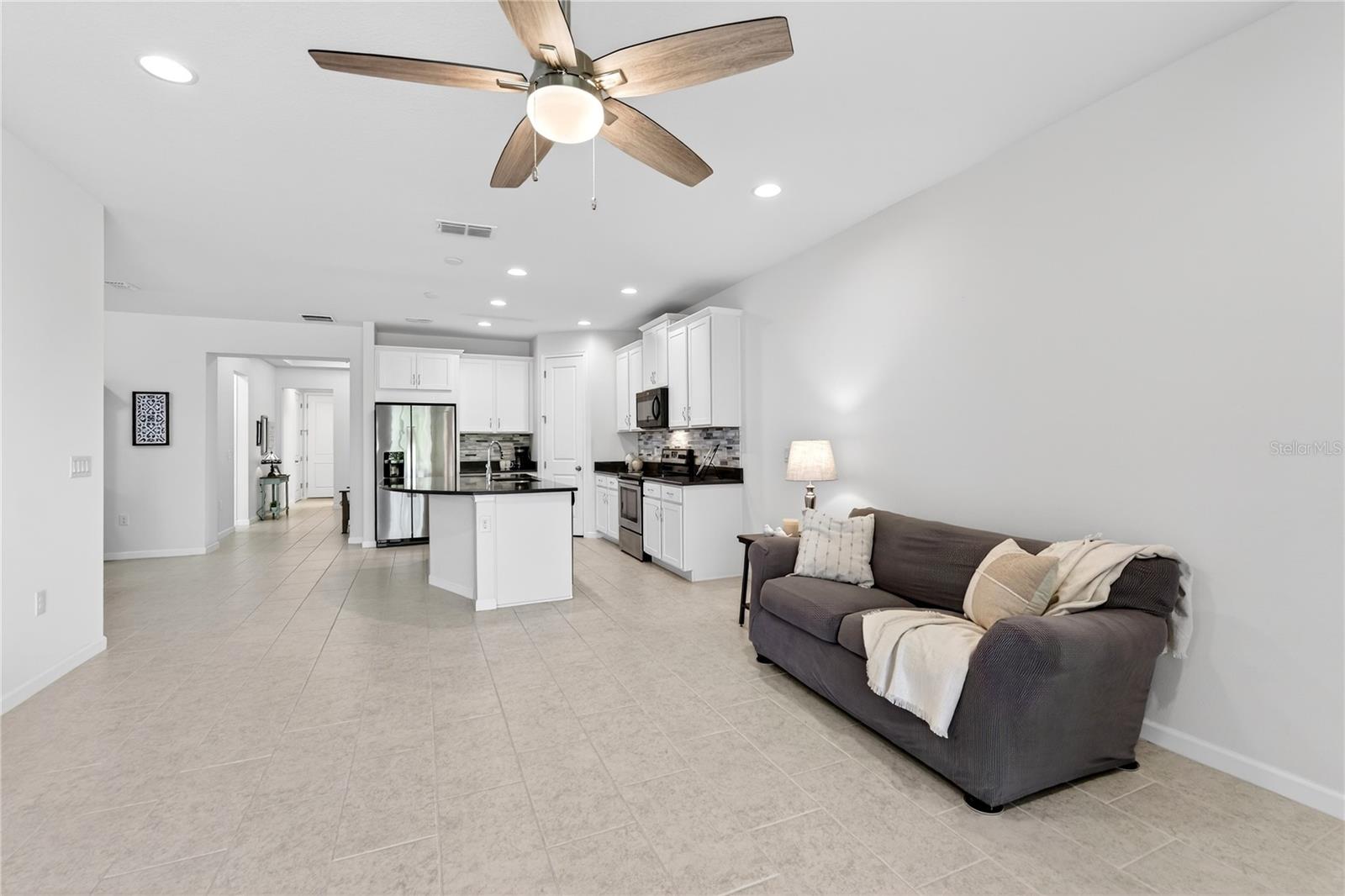 RENAISSANCE/WEST VLGS PH 1 - Residential