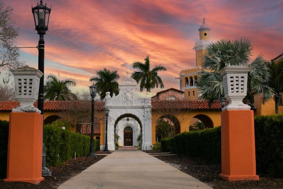 PELICAN BAY YACHT CLUB CONDO BLDG A - Residential