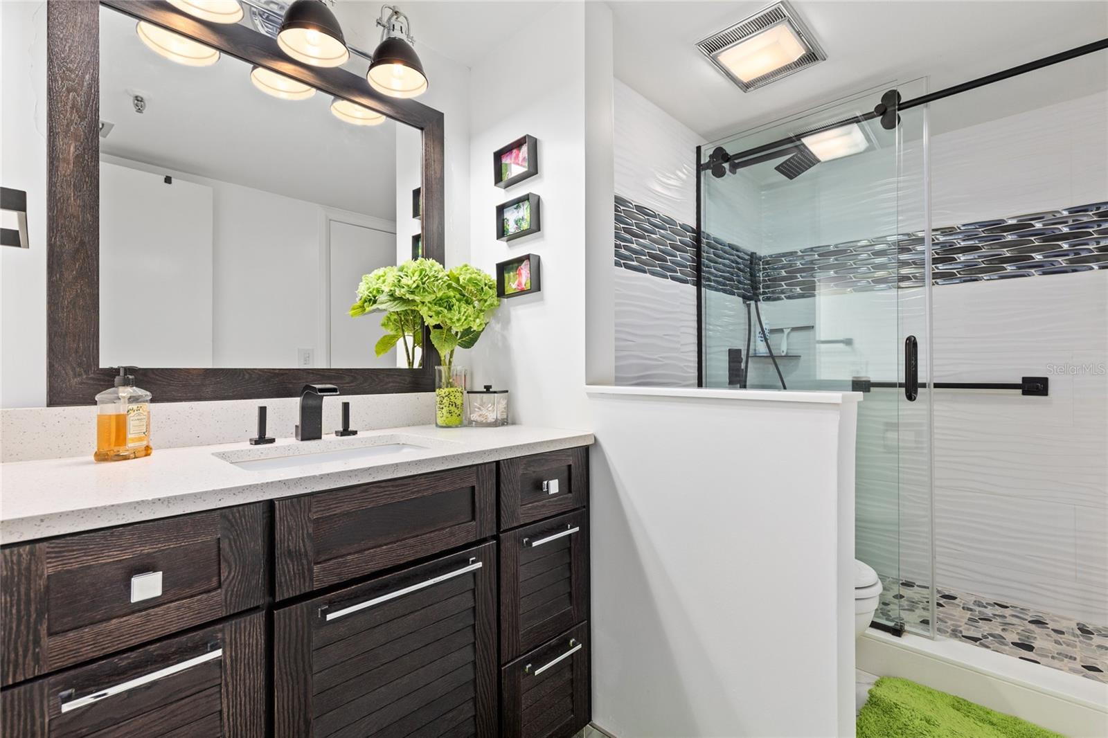 PELICAN BAY YACHT CLUB CONDO BLDG A - Residential