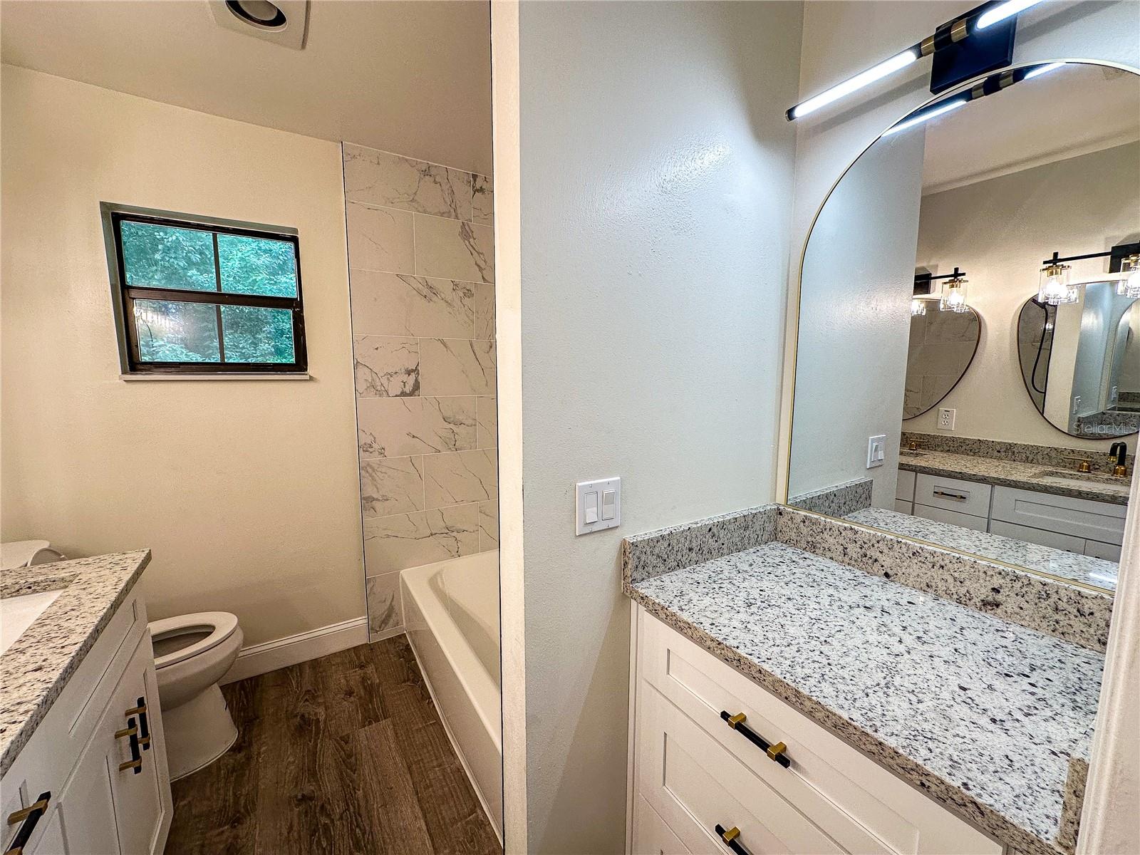 FRUITLAND PARK - Residential