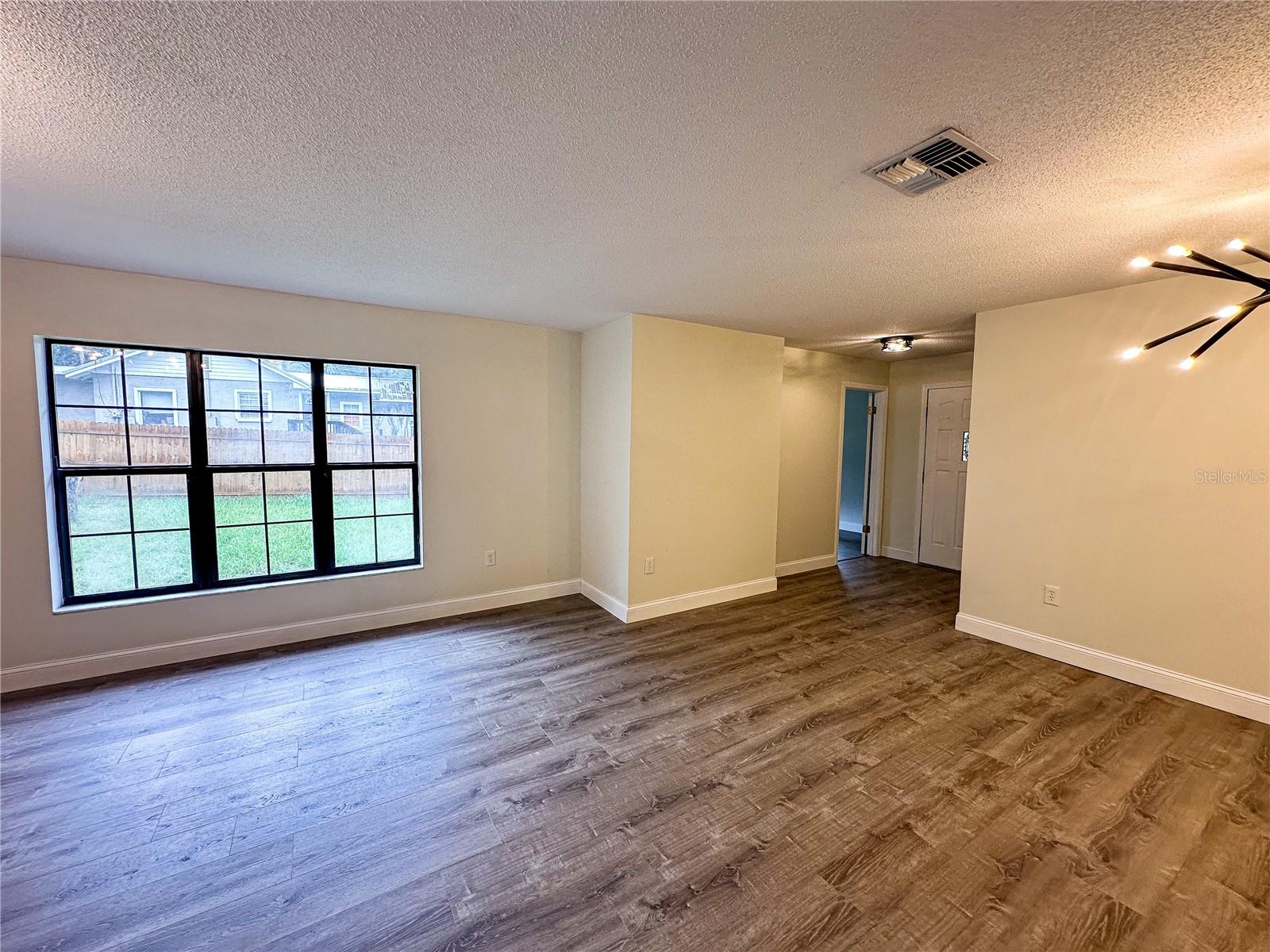FRUITLAND PARK - Residential