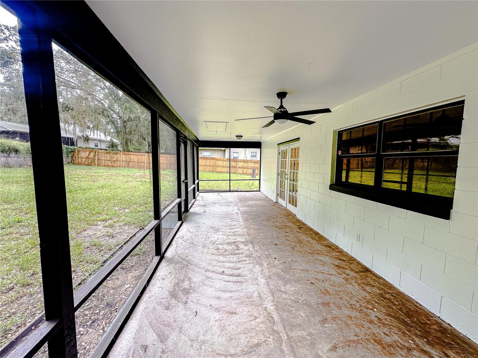 FRUITLAND PARK - Residential