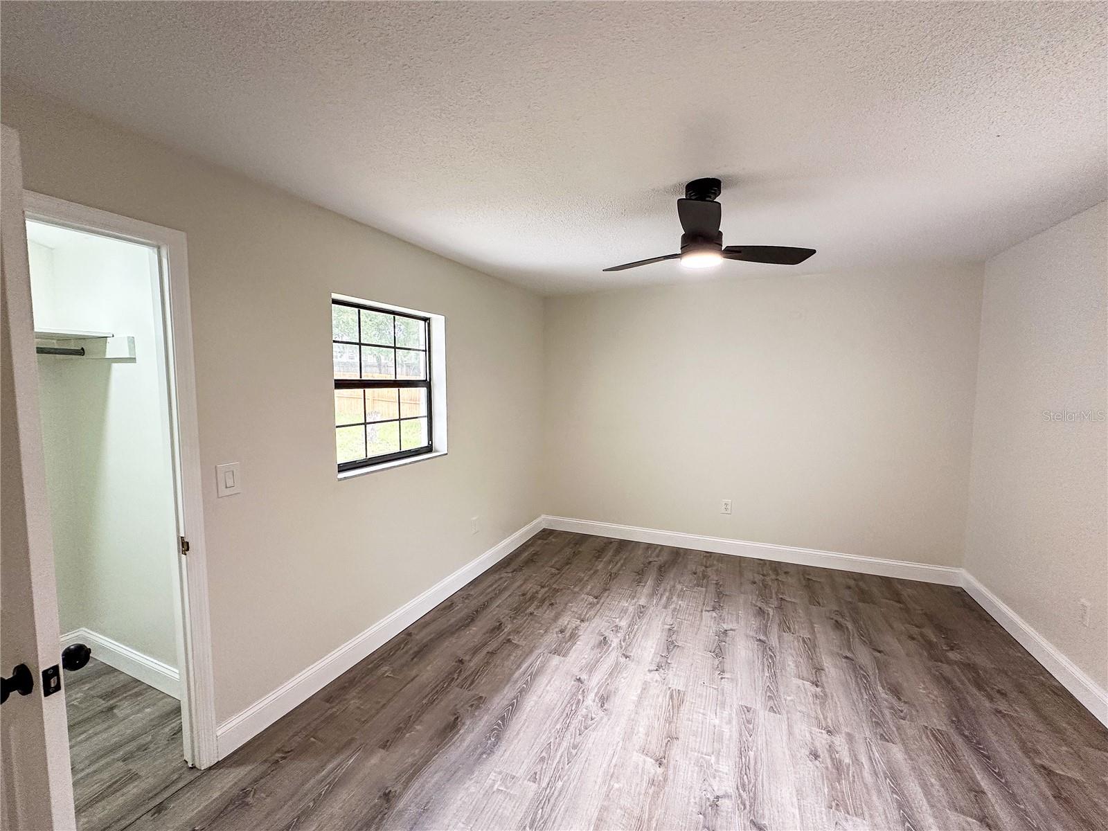 FRUITLAND PARK - Residential