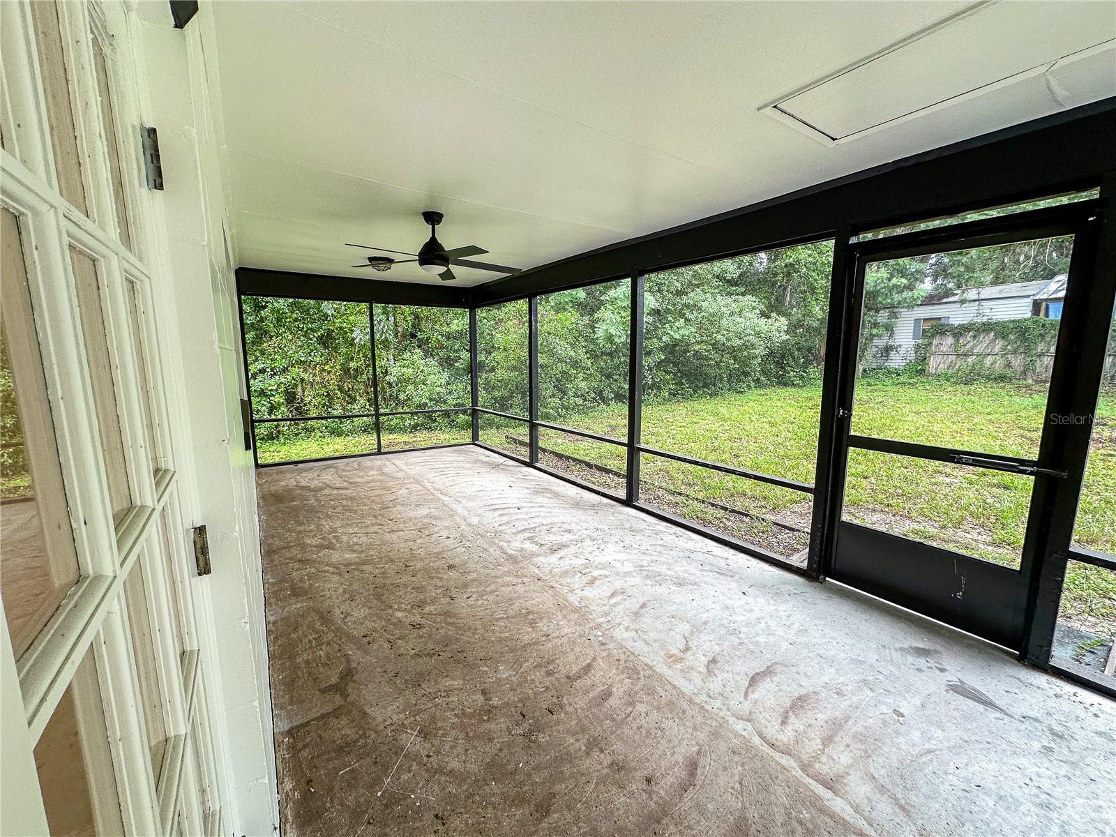 FRUITLAND PARK - Residential