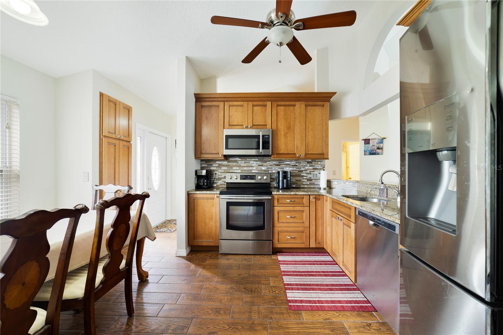 SUNRIDGE WOODS PH I - Residential