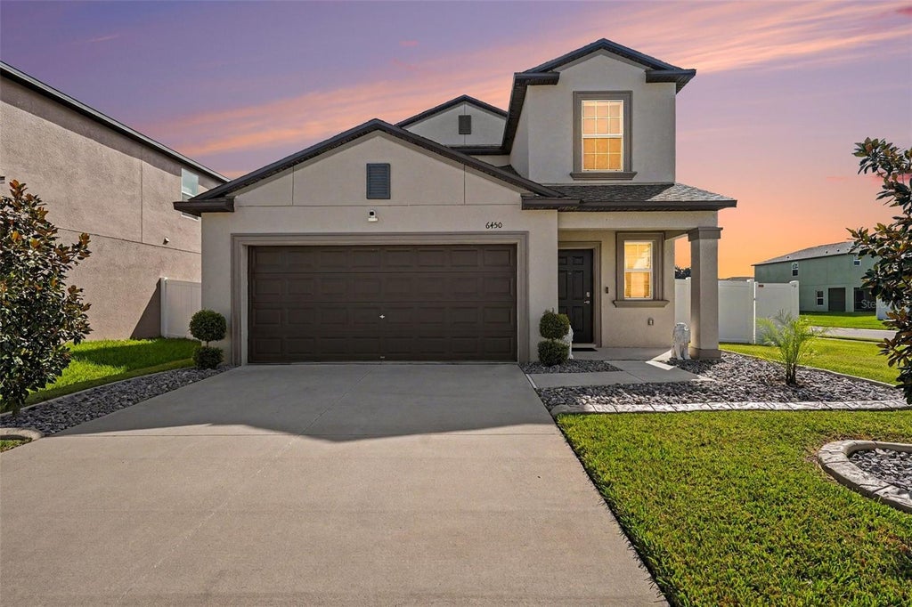 Photo of 6450 Back Forty Loop, Zephyrhills, FL 33541 (MLS # TB8554381)