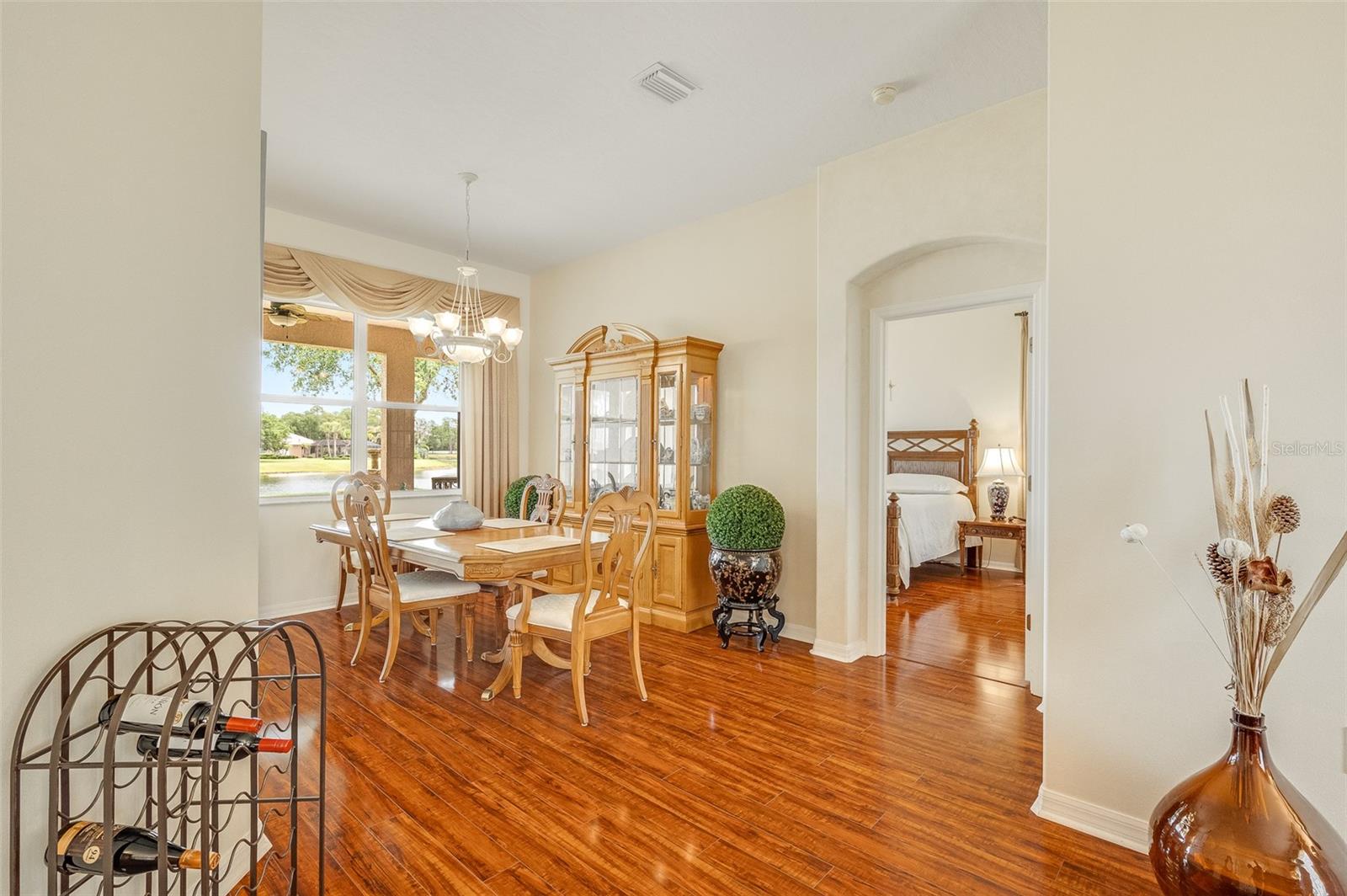 MAGNOLIA PARK AT BAYSIDE LAKES - Residential