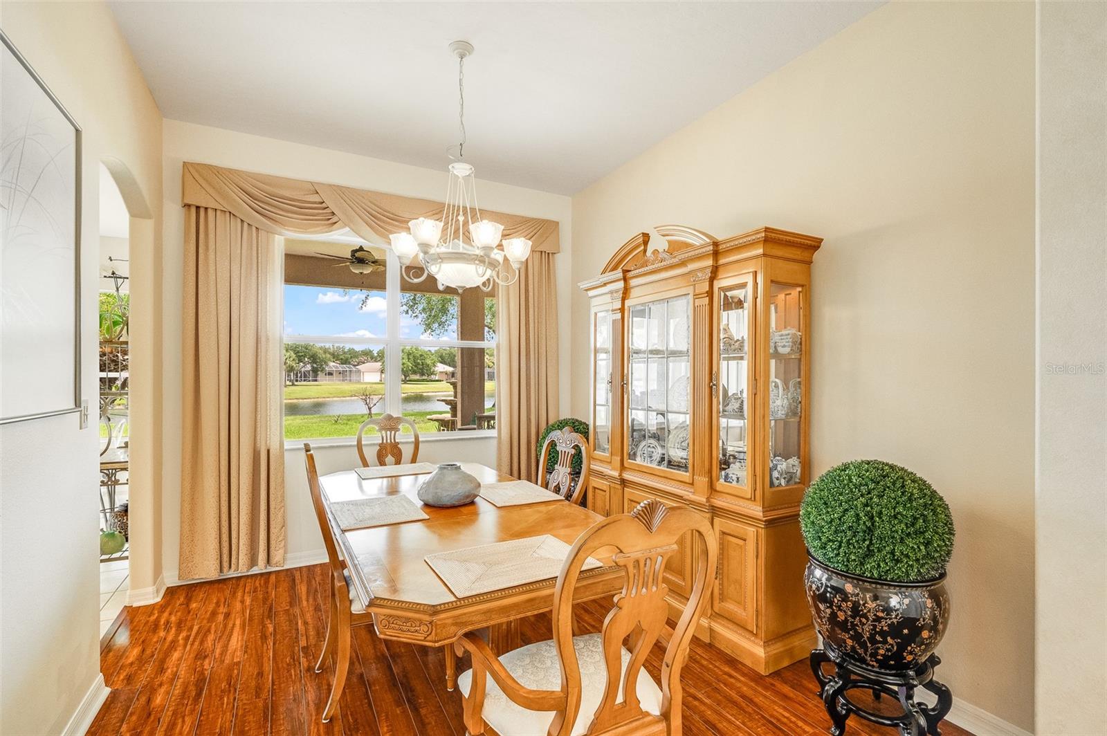 MAGNOLIA PARK AT BAYSIDE LAKES - Residential