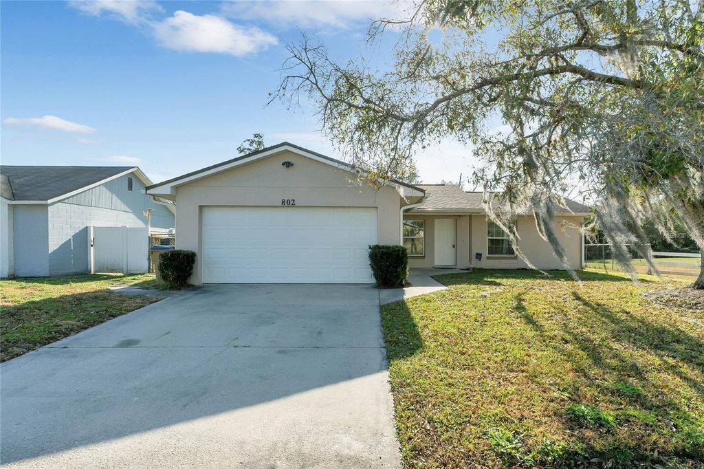 Photo of 802 Darby Drive, Kissimmee, FL 34758 (MLS # S5136545)