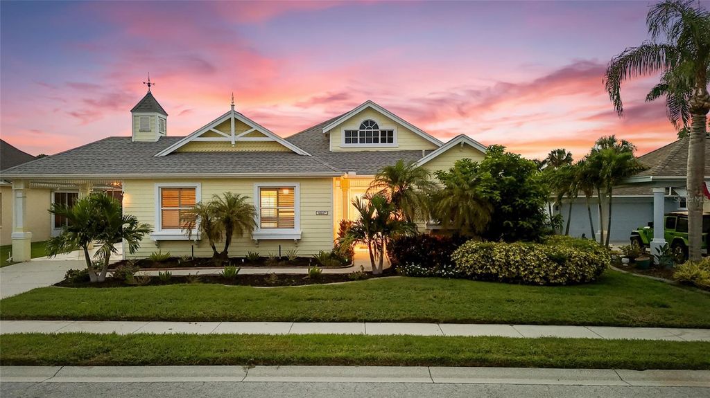 Photo of 4427 Shark Drive, Bradenton, FL 34208 (MLS # A4662678)