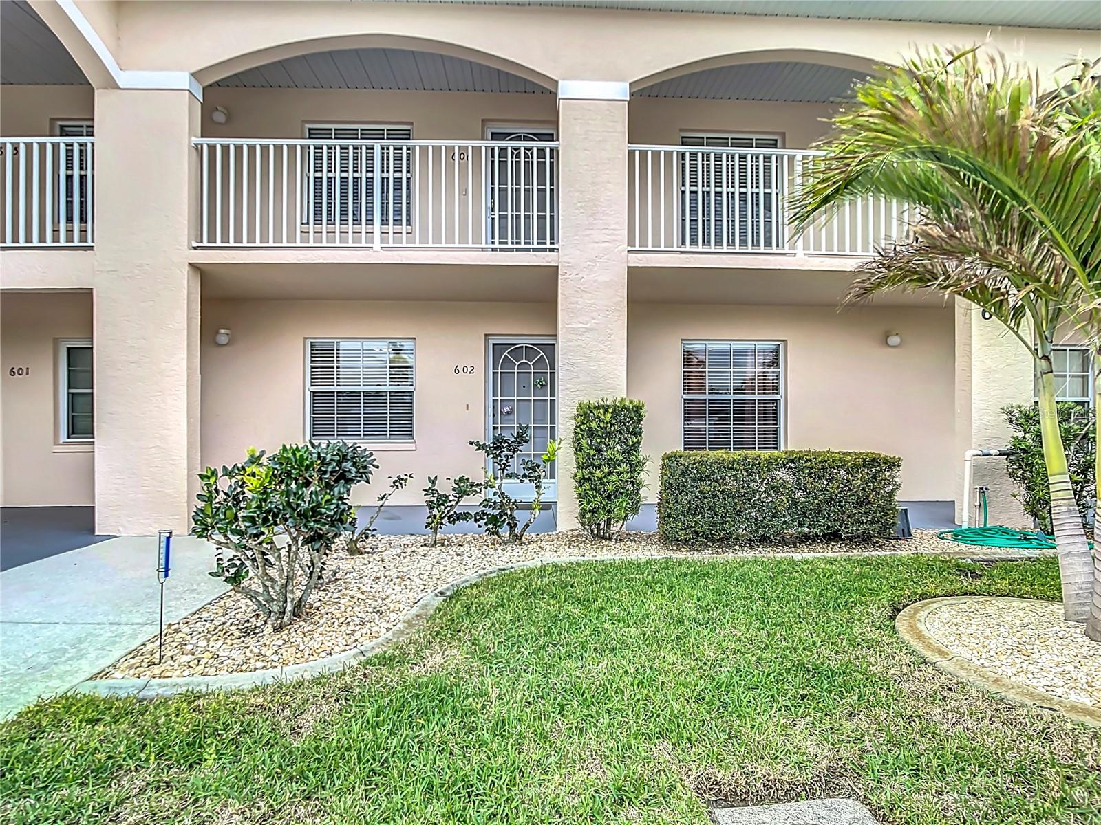 NORTH SHORE/KINGSWAY - Residential