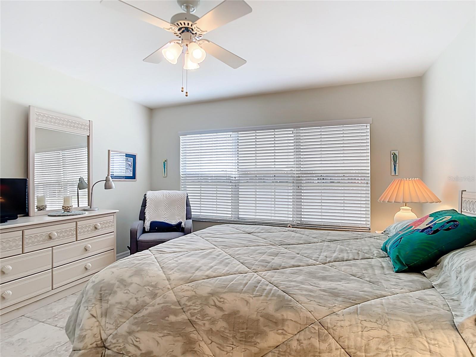 NORTH SHORE/KINGSWAY - Residential