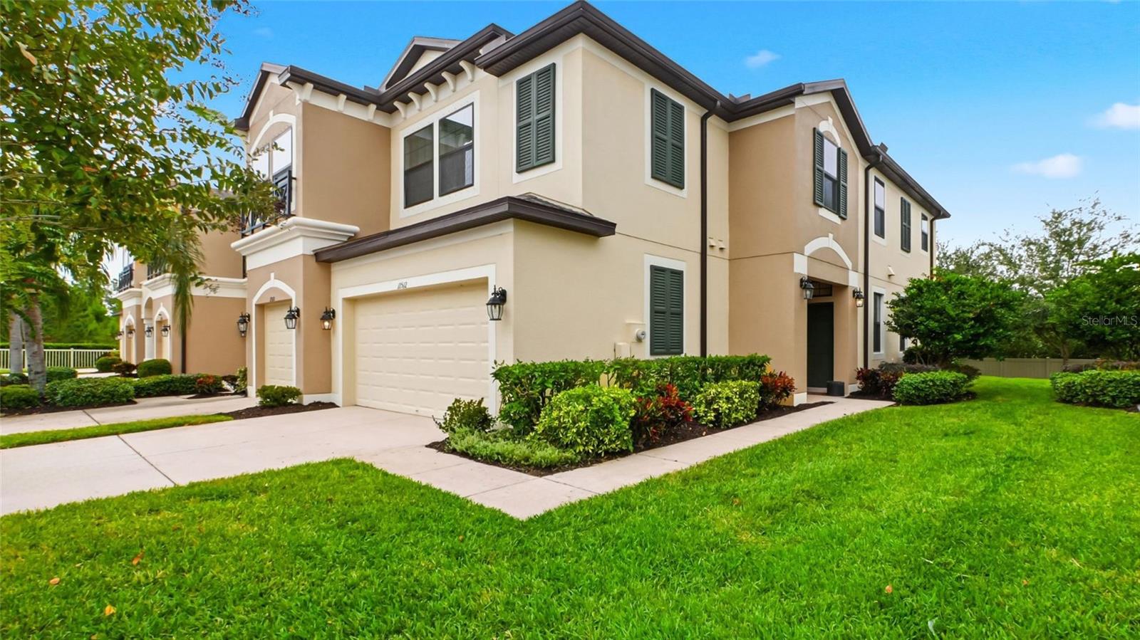 WEST LAKE TWNHMS PH 2 - Residential Lease