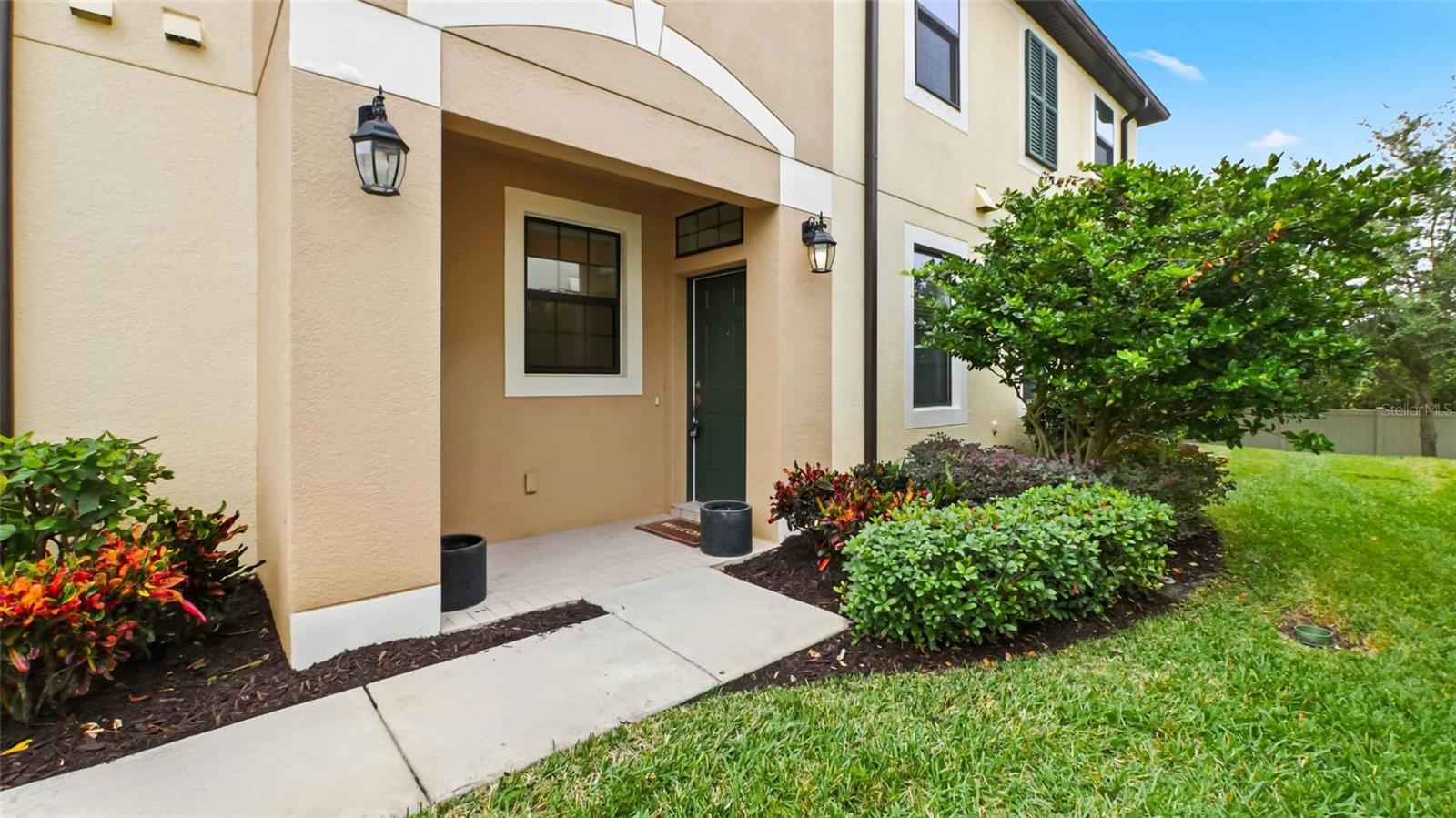 WEST LAKE TWNHMS PH 2 - Residential Lease