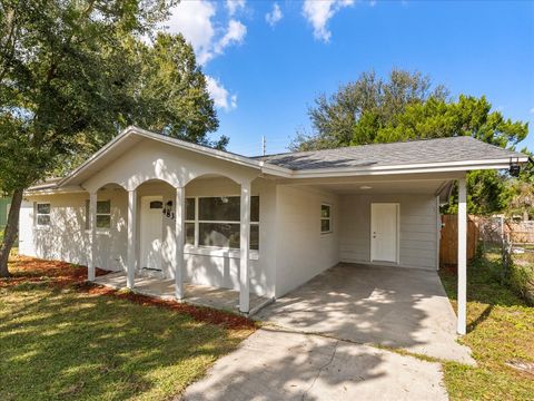Photo of 4835 Lanette Street, Orlando, FL 32811 (MLS # O6361247)
