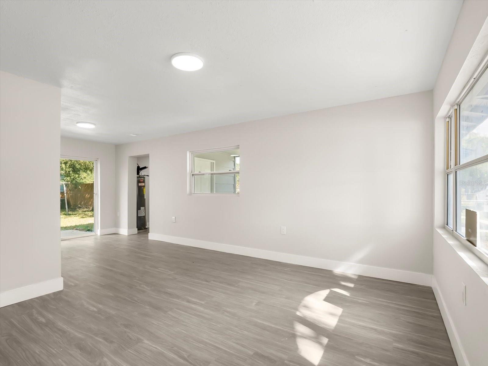 MALIBU GROVES SIXTH ADD - Residential